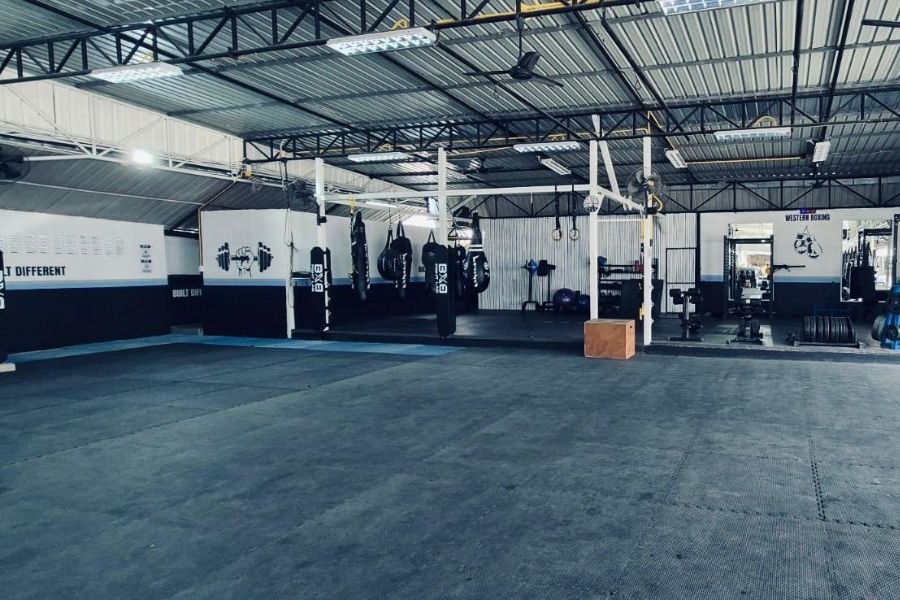 BXB Fight Lab large training mat area